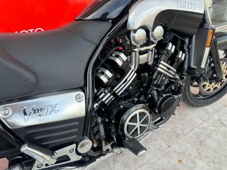 Yamaha Vmax 2001 1200-thumb-21