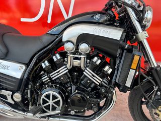 Yamaha Vmax 2001 1200-thumb-28