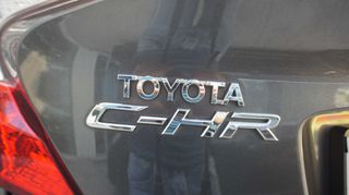 Toyota C-HR 2017 TOYOTA C-HR AWD/AUTO/NAVI-thumb-5