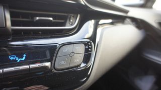 Toyota C-HR 2017 TOYOTA C-HR AWD/AUTO/NAVI-thumb-48