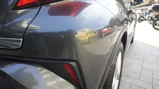 Toyota C-HR 2017 TOYOTA C-HR AWD/AUTO/NAVI-thumb-10