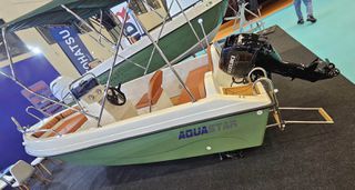 Aqua-Star 2025 460 FC