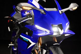 Yamaha YZF-R9 EU5+ 2026 ΜΠΛΕ ΕΤΟΙΜΟΠΑΡΑΔΟΤΟ+ ΔΩΡΟΕΠΙΤΑΓΗ 500€-thumb-9