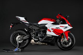Yamaha YZF-R9 EU5+ 2026 ΜΠΛΕ ΕΤΟΙΜΟΠΑΡΑΔΟΤΟ+ ΔΩΡΟΕΠΙΤΑΓΗ 500€-thumb-2