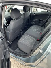 Opel Corsa 2012-thumb-9