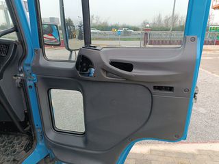 Καλαθοφόρο Volvo 2006 FL 6        ESDA TG 2350-thumb-12