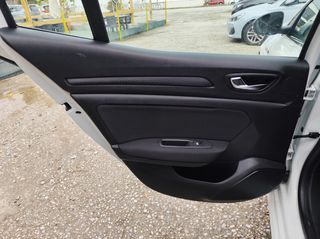 Renault Megane 2017 1.5 DCI LIMITED-thumb-16
