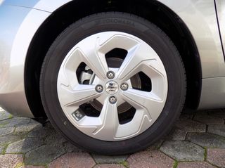 Suzuki Swift 2026 HYBRID 1.2 GL+-thumb-9