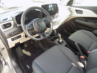 Suzuki Swift 2026 HYBRID 1.2 GL+-thumb-10