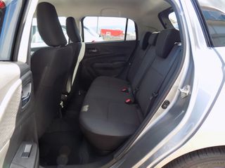 Suzuki Swift 2026 HYBRID 1.2 GL+-thumb-12