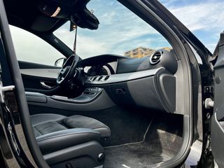 Mercedes-Benz E 300 2020 de AMG Line plug in Hybrid Diesel - KDP Garage-thumb-41