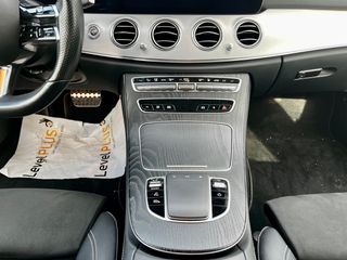 Mercedes-Benz E 300 2020 de AMG Line plug in Hybrid Diesel - KDP Garage-thumb-50