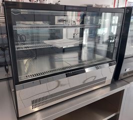 Βιτρίνα ψυχόμενη επιτραπέζια ίσια τζάμια 90cm