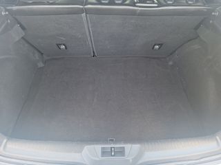 Renault Megane 2016-thumb-11