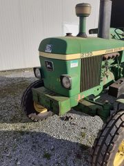 Τρακτέρ John Deere 1985 2130-thumb-3