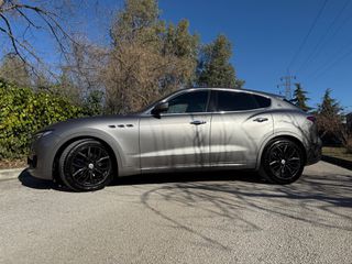 Maserati Levante 2018 Grandsport Panorama 330 PS-thumb-4