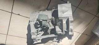 ΣΑΣΜΑΝ/ΚΙΒΩΤΙΟ 6 ΤΑΧΥΤΗΤΩΝ  VW GOLF V BLG, BMY, BLP  ΜΕ ΠΕΡΑΣΤΕΣ ΒΙΔΕΣ
