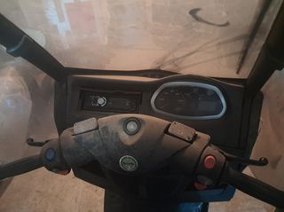 Benelli Adiva 125 2010-thumb-4