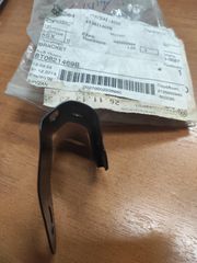 Βάση εμπρός Αρ φτερου AUDI A5 8-17-thumb-1