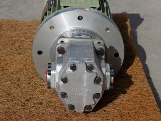 ΥΔΡΑΥΛΙΚΗ ΑΝΤΛΙΑ ΜΕ ΗΛΕΚΤΡΟΚΙΝΗΤΗΤΡΑ-thumb-5