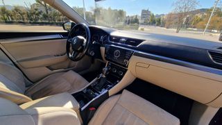 Skoda Superb 2016 1.6 d STYLE FULL EXTRA Ευκαιρία