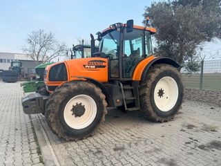 Τρακτέρ Renault 2001 825