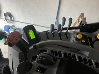 Τρακτέρ New Holland 2009 t 6030 POWER COMMAND-thumb-3
