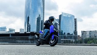 Yamaha NMAX 125 2026 ΑΠΟ 3.550-->3400 ΔΩΡΟ ΣΥΝΑΓΕΡΜΟΣ!!! MONO ΣΕ ΜΠΛΕ-thumb-9