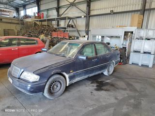 Mercedes-Benz C 180 1995-thumb-2