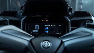 Yamaha XMAX 300 Tech Max 2026 ΔΩΡΟΕΠΙΤΑΓΗ 500€  ΚΑΙ ΟΛΑ ΕΤΟΙΜΟΠΑΡΑΔΟΤΑ!!!-thumb-8