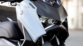Yamaha XMAX 300 Tech Max+ EU5+ 2026 ΔΩΡΟΕΠΙΤΑΓΗ 500€ ΕΤΟΙΜΟΠΑΡΑΔΟΤΑ-thumb-6
