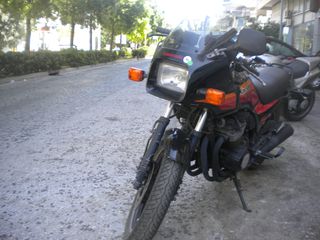Kawasaki GPZ 550 1988 GPZ 550