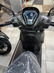 Voge SR16 125 2026 E5+-thumb-6