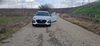 Hyundai Kona 2018-thumb-2