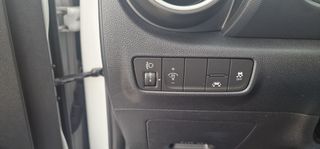 Hyundai Kona 2018-thumb-15