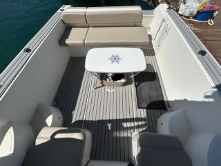 Gulf Craft 2001 31 Walk Around-thumb-10