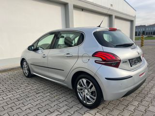 Peugeot 208 2017 1.2 PURETECH 82 ACTIVE-thumb-9