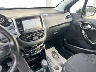 Peugeot 208 2017 1.2 PURETECH 82 ACTIVE-thumb-25