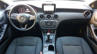 Mercedes-Benz A 180 2017-thumb-15