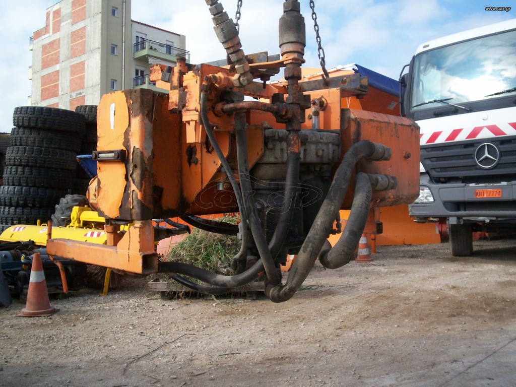 Αντλίες 2000