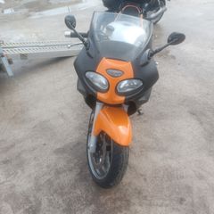 Triumph Sprint ST 2003-thumb-2
