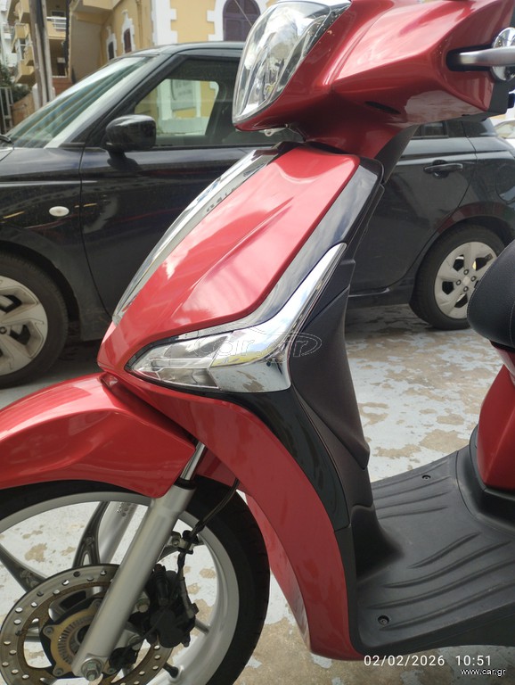 Piaggio Liberty 125 2023 Κατάσταση Βιτρίνας