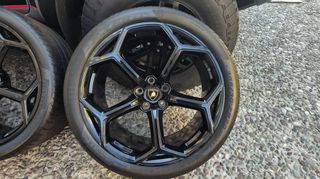 Lamborghini Huracan Evo Ζάντες 20'' Γνήσιες-thumb-6