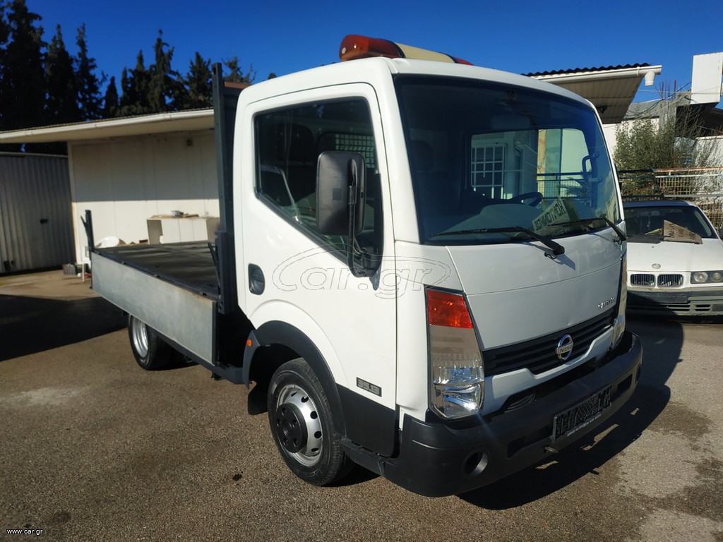 Ανατροπή Nissan 2011 CABSTAR ΑΝΑΤΡΟΠΗ
