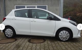 Toyota Yaris 2015-thumb-2