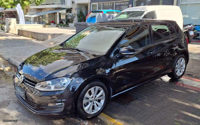 Volkswagen Golf 2017 Volkswagen Golf VII 1.6 TDI Comfortline BlueMotion Tech