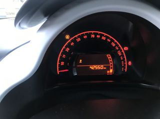 Renault Twingo 2017-thumb-15