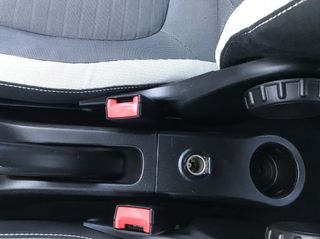 Renault Twingo 2017-thumb-21