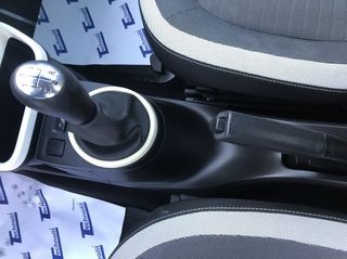 Renault Twingo 2017-thumb-20