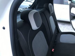 Renault Twingo 2017-thumb-32